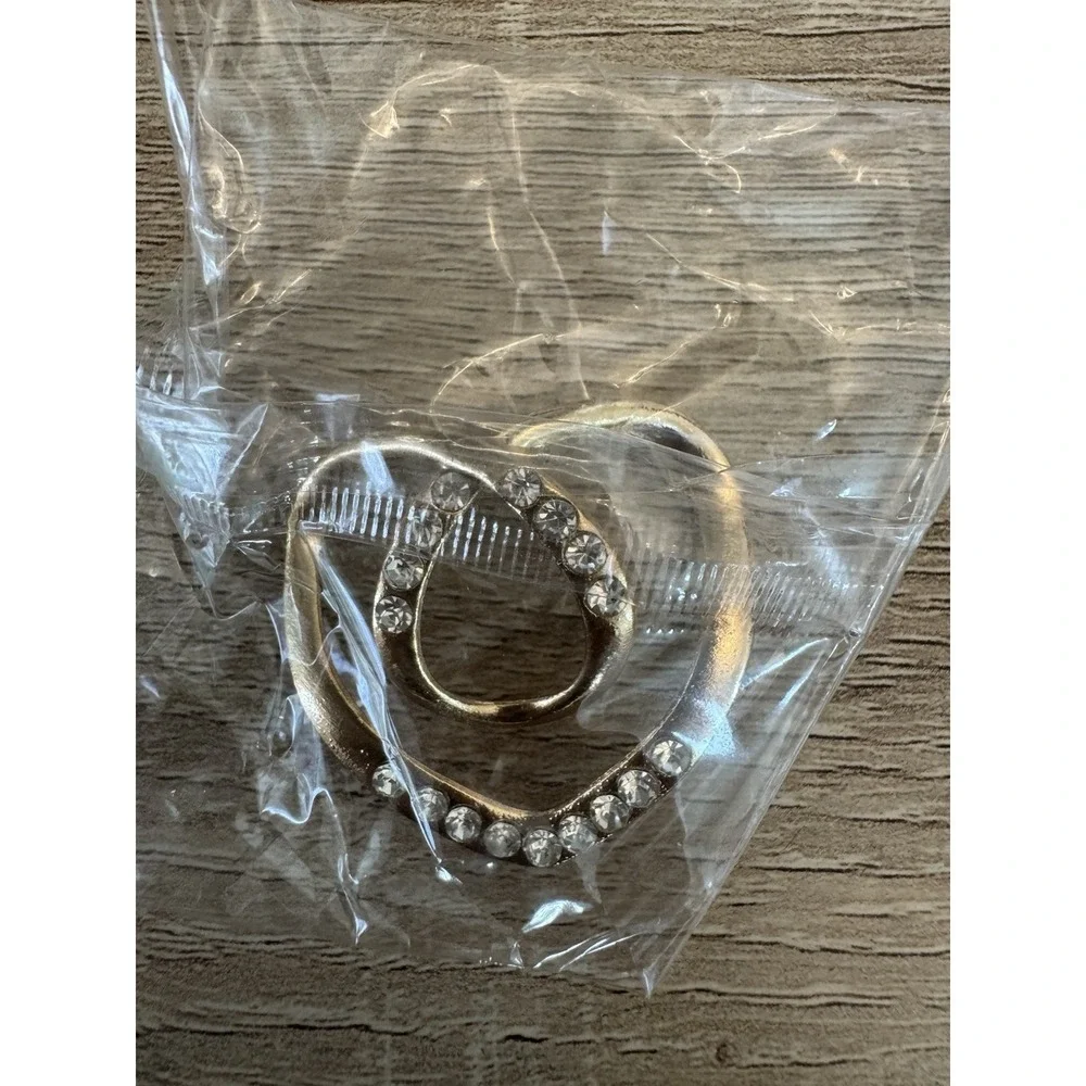 Heart‎ Scarf Clip With Rhinestones, Gold Toned